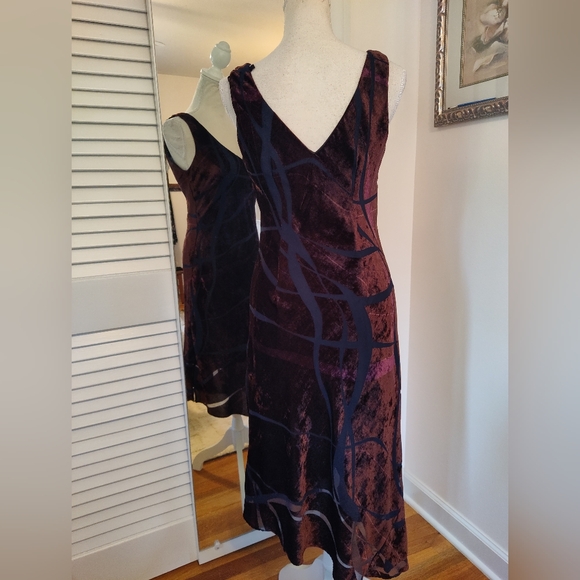 Rabbit Rabbit Rabbit design velvet dress - Picture 2 of 12